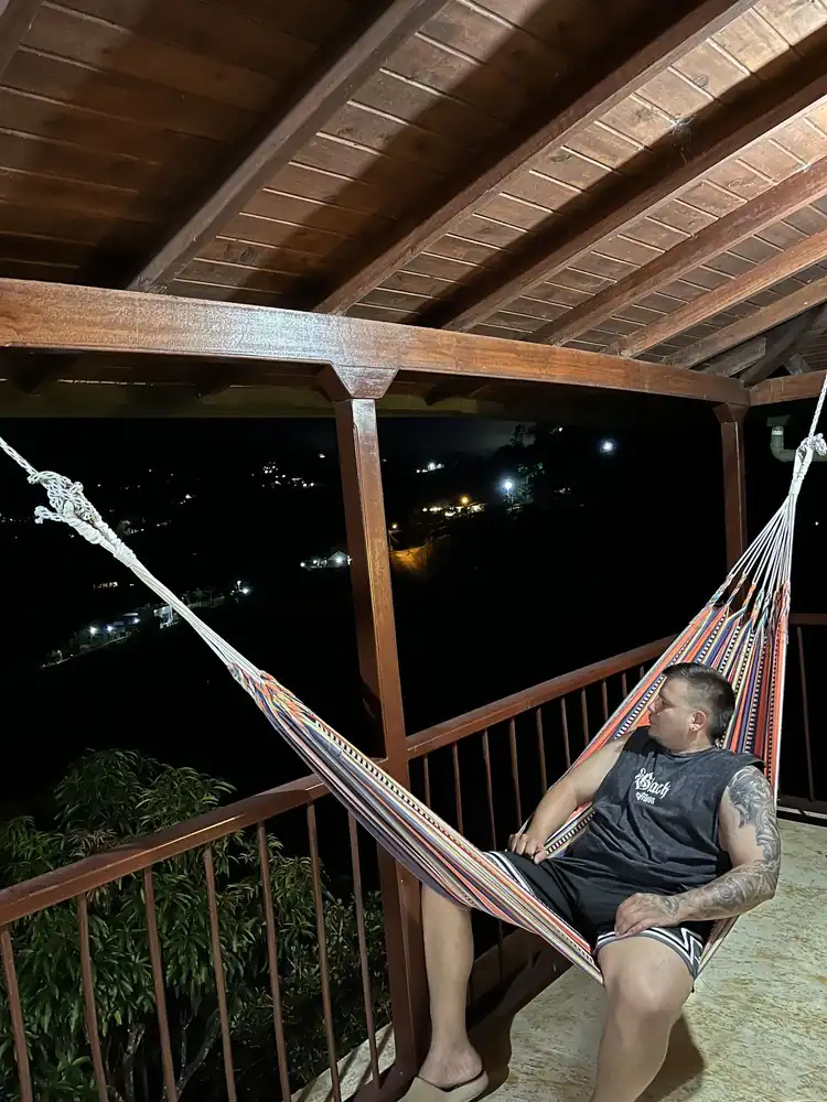 Alma Guatapé, hamaca noche